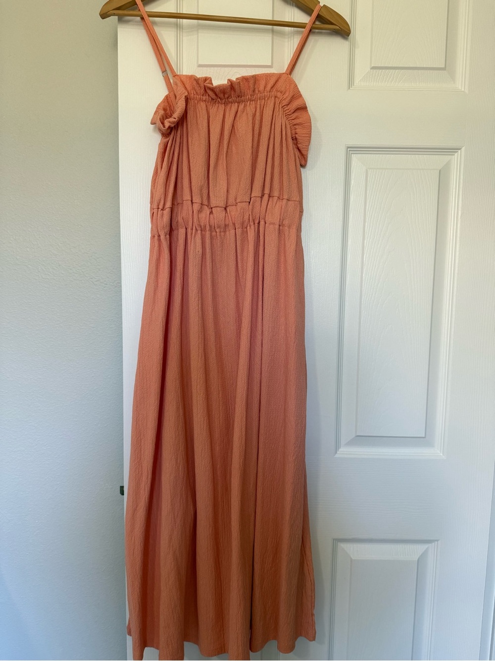 H&M Coral Sleeveless Maxi Dress with Ruffle Bodice
